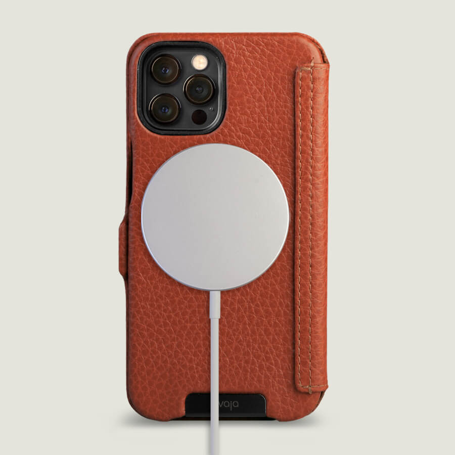 iPhone 12 &amp; 12 pro Folio leather case with MagSafe - Vaja