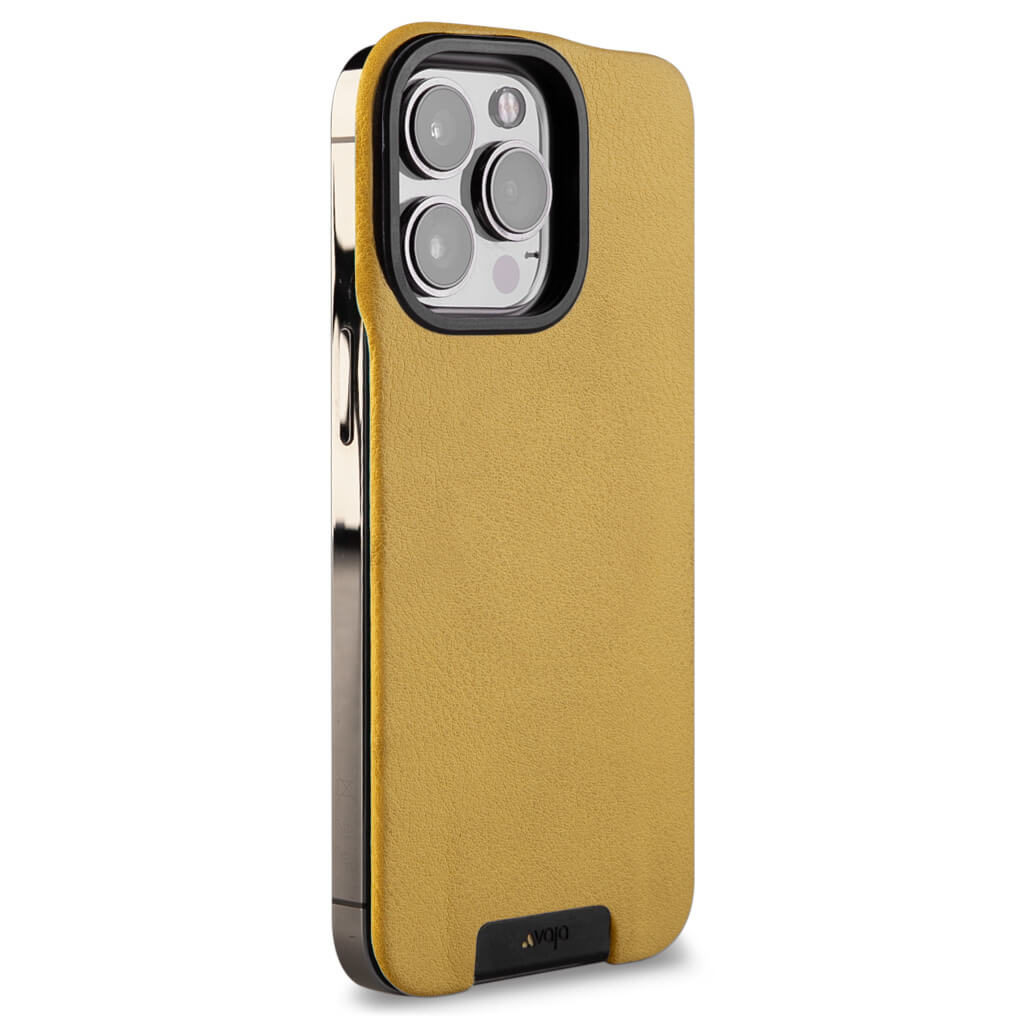 Custom iPhone 13 Pro Max Leather Shield - Vaja
