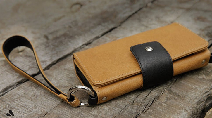 Warehouse Clearance on Your favorite Vaja Leather Goods