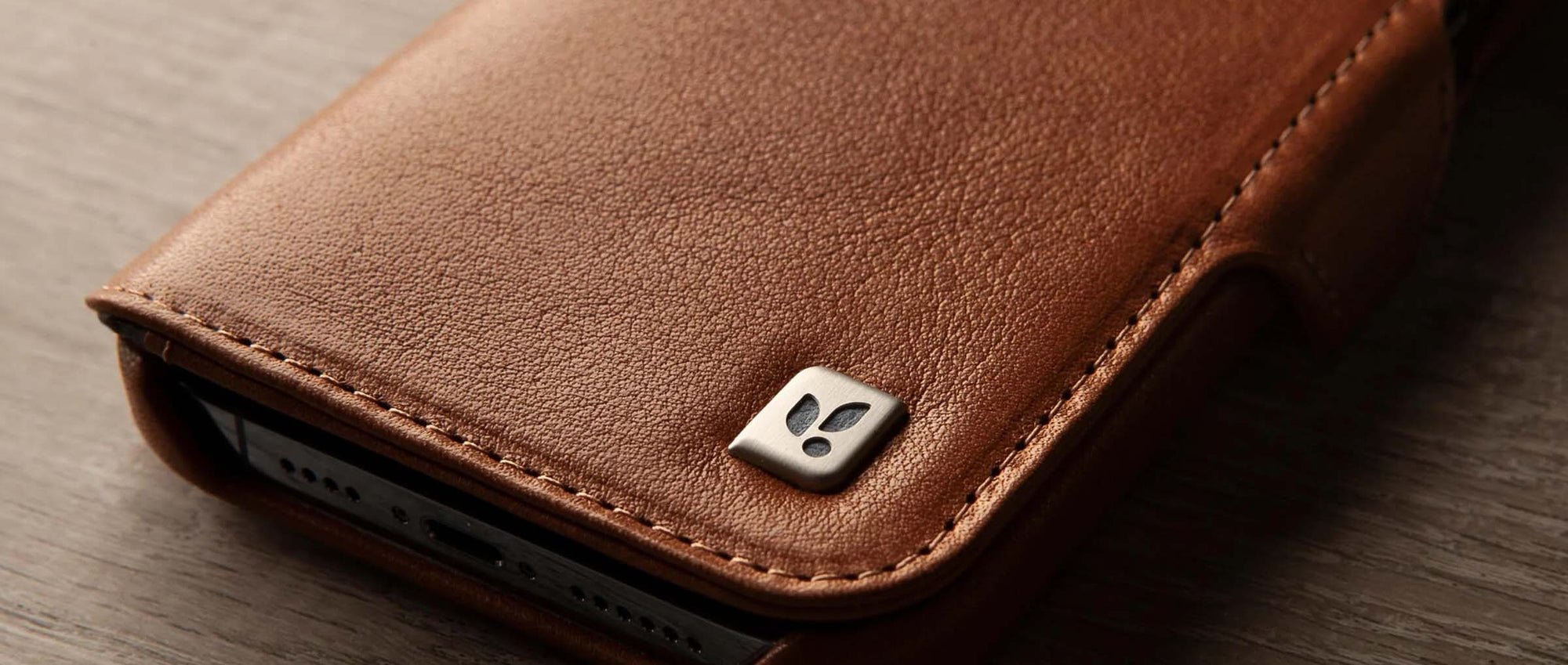 Top 5 Luxury Leather iPhone Cases - Customize Yours Today Online at Vaja