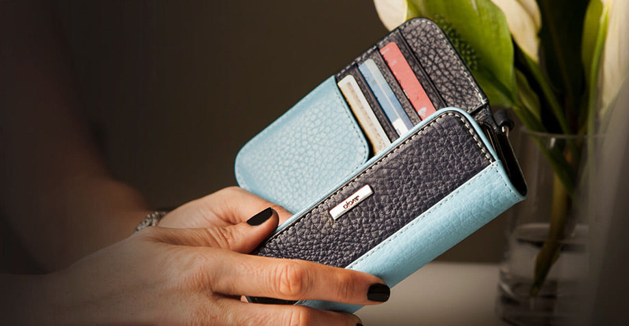 Design a Beautiful and Stylish Leather Case for That Special Woman in Your Life