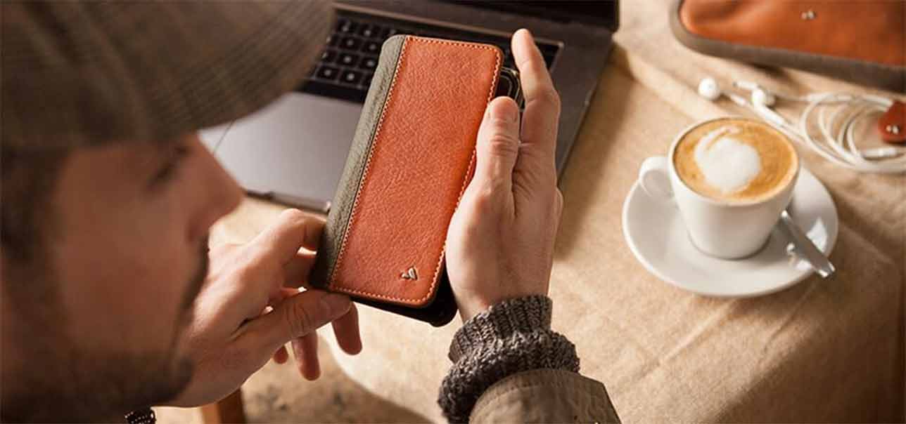 Customize the Colors of Your Vaja Leather iPhone Case