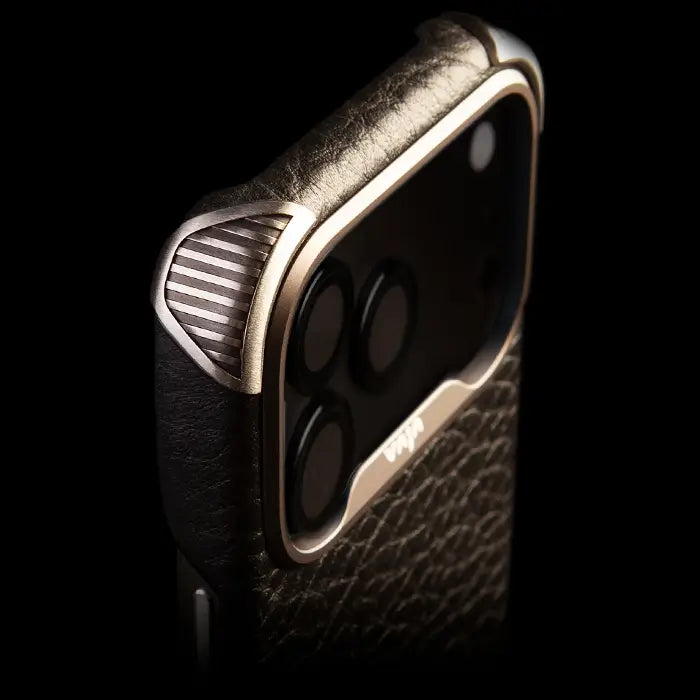 iPhone 17 Pro Leather Cases