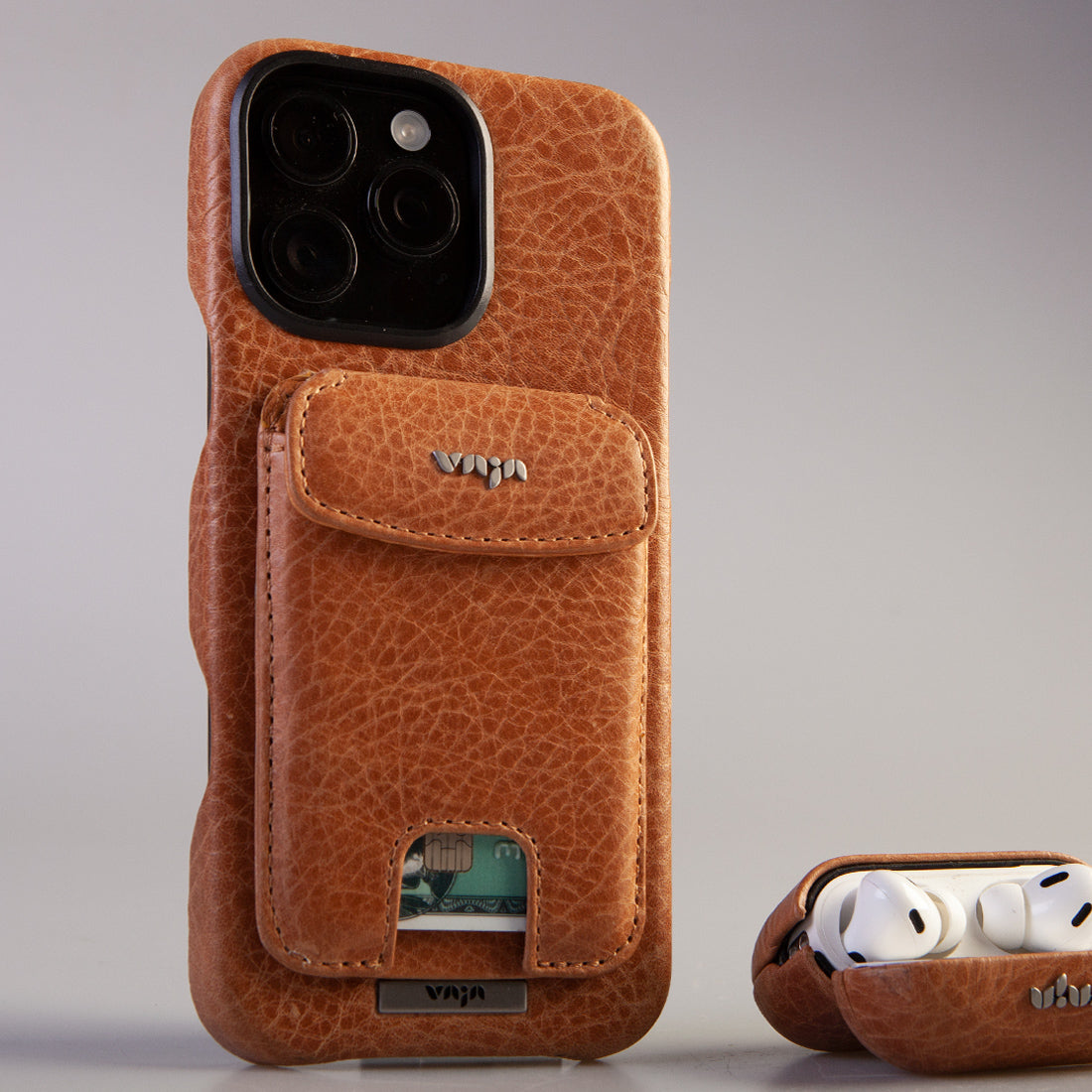 This Mini Wallet is exclusively designed to be used with a V-Mag Vaja Case