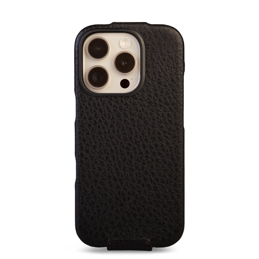 The iPhone 16 Pro Top leather case handcrafted in Patagonia leather - Vaja The iPhone 16 Pro Top leather case handcrafted in Patagonia leather - Vaja