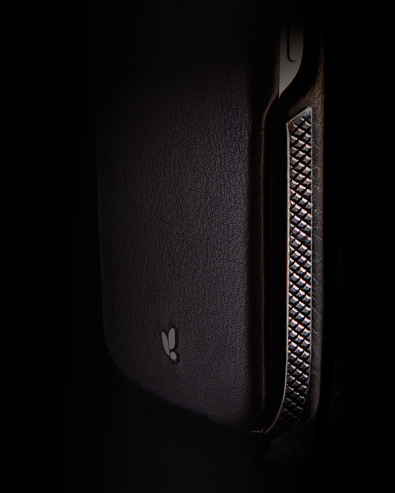 iPhone 14 leather case Pro top silver