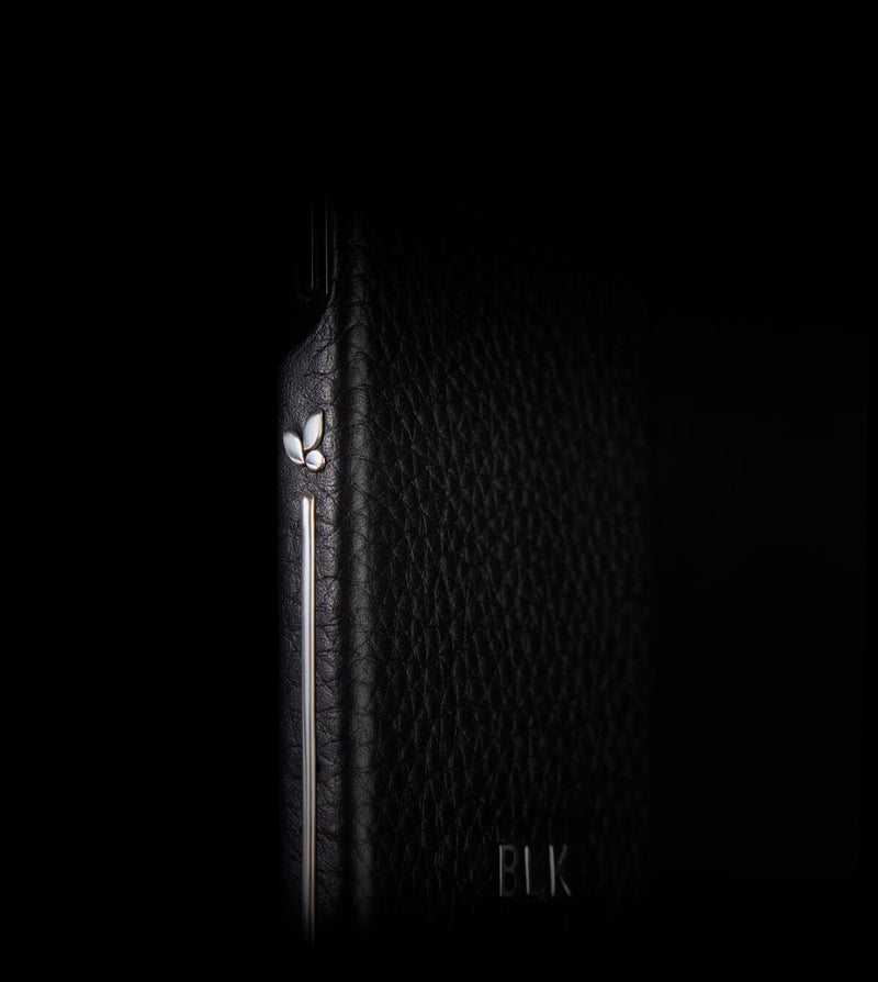 iphone 14 leather case grip silver edge view