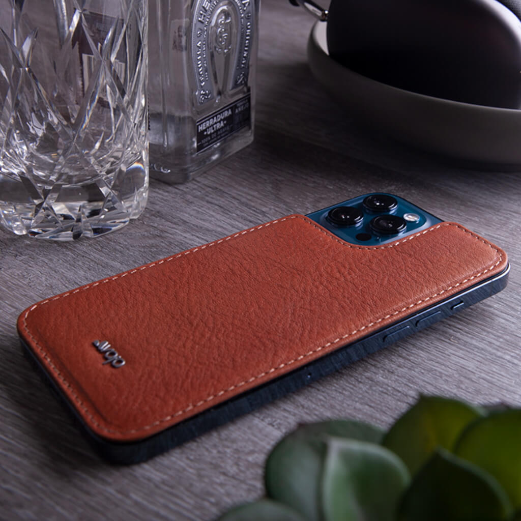 iPhone 12 Pro Max leather back - Vaja