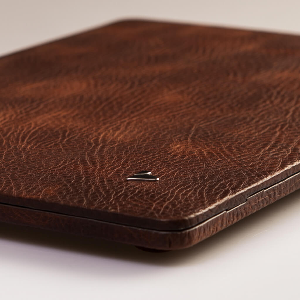 SUIT - MacBook Pro 13 Leather Case (2020) - Vaja
