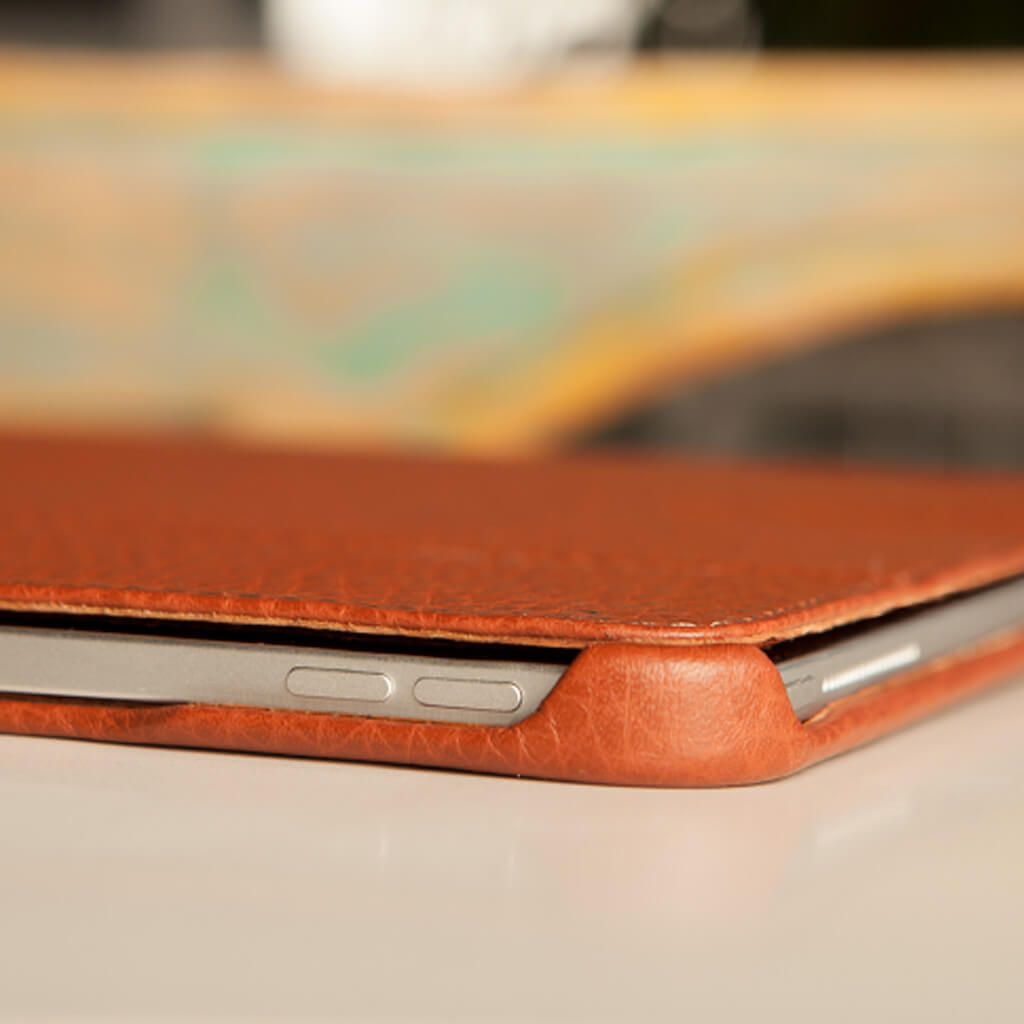 Libretto iPad Air &amp; iPad Pro 11&quot; Leather Case (2022) - Vaja