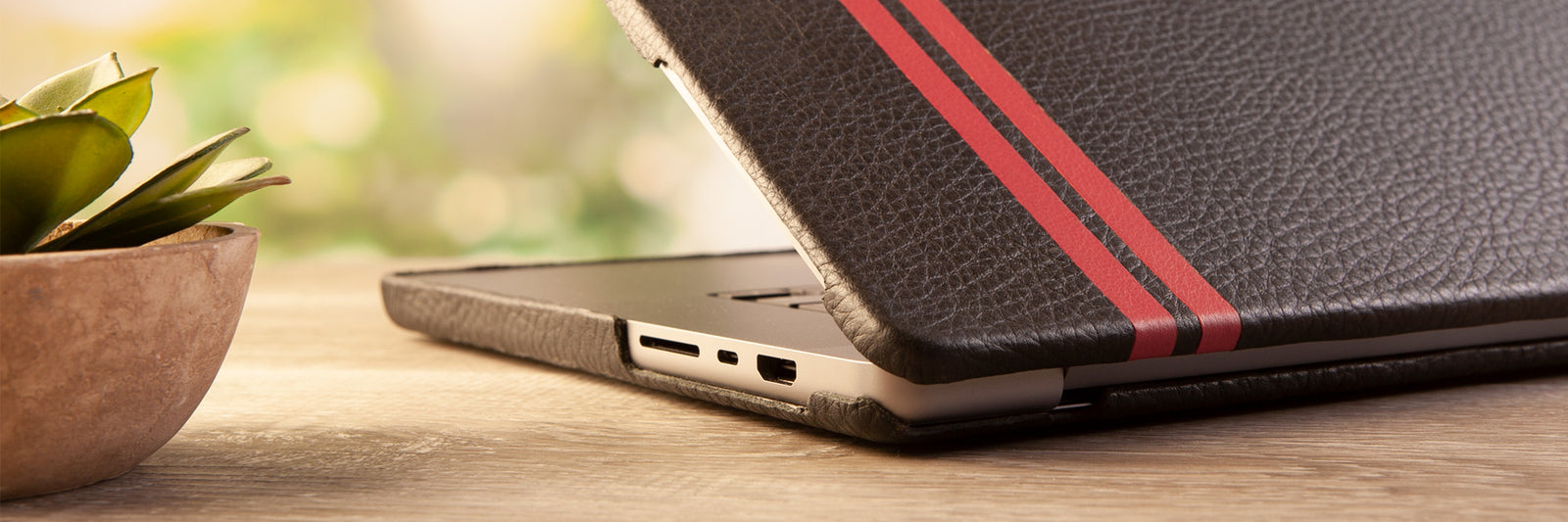 macbook-leather-cases