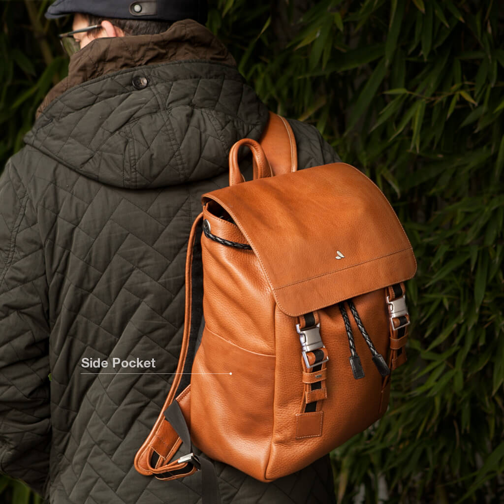 Explorer Leather Backpack - Vaja