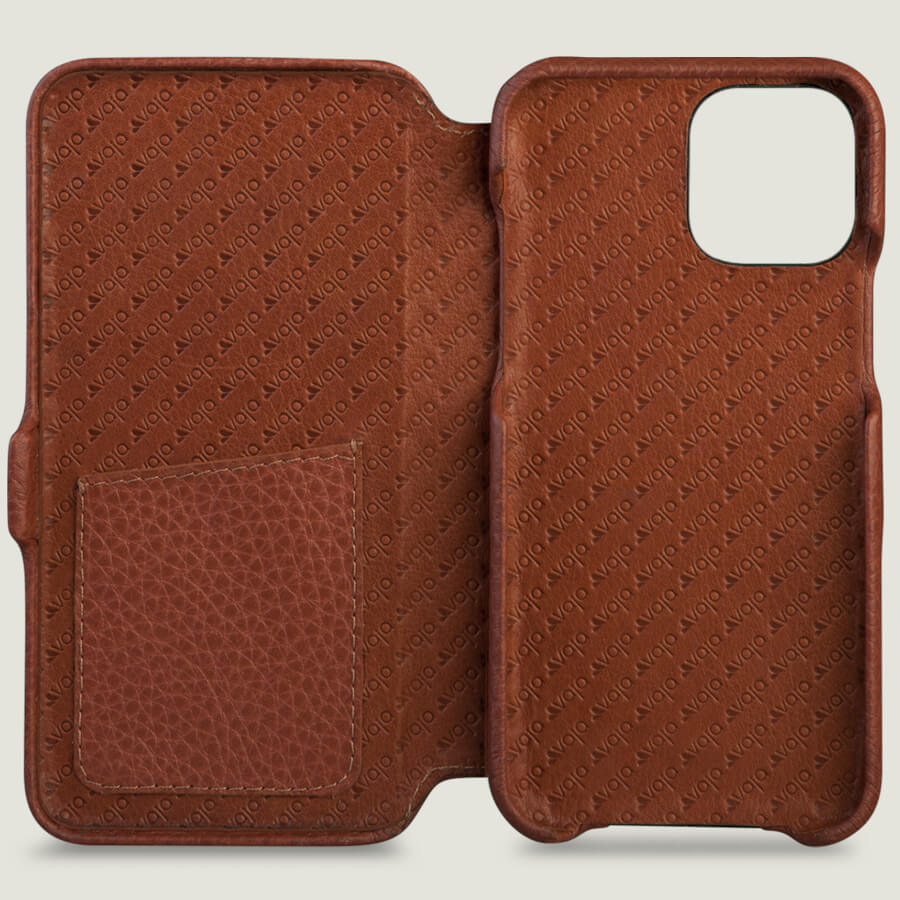 iPhone 12 &amp; 12 pro Folio leather case with MagSafe - Vaja