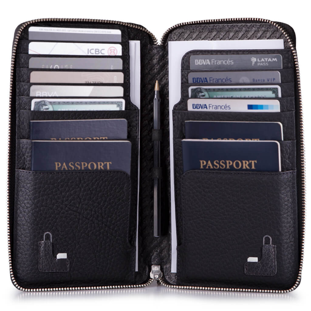 Bravo Leather Passport Holder - Vaja