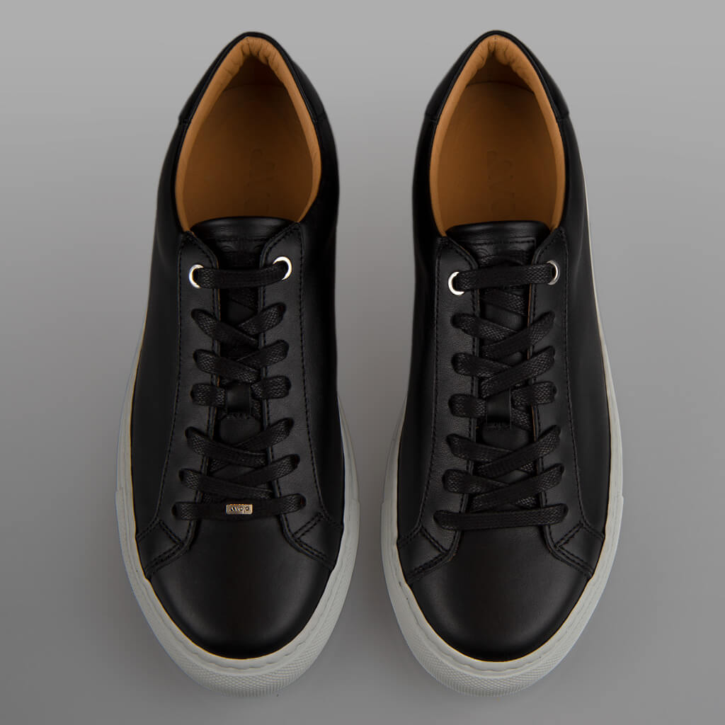 Urban Black Leather Sneakers - Vaja