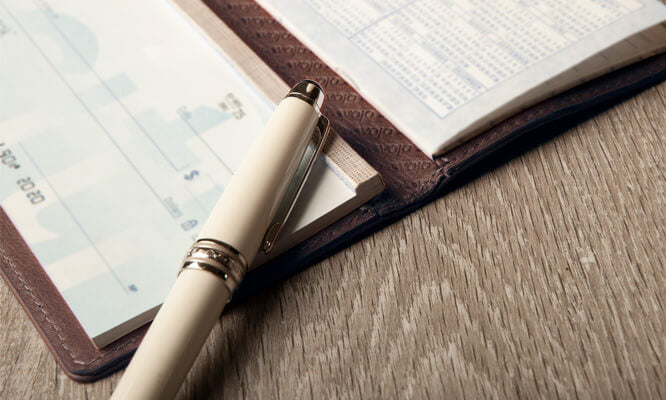 Customizable Leather Checkbook Cover - Vaja