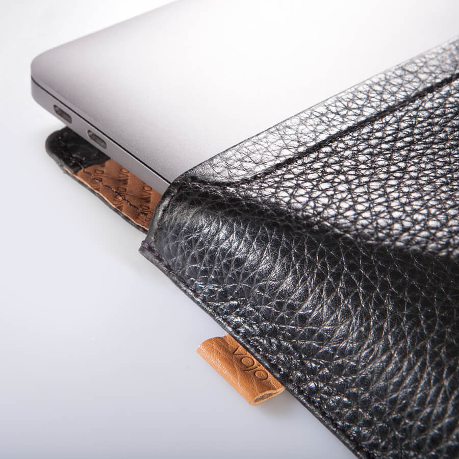 Macbook Pro 13&quot; Leather Sleeve - Vaja