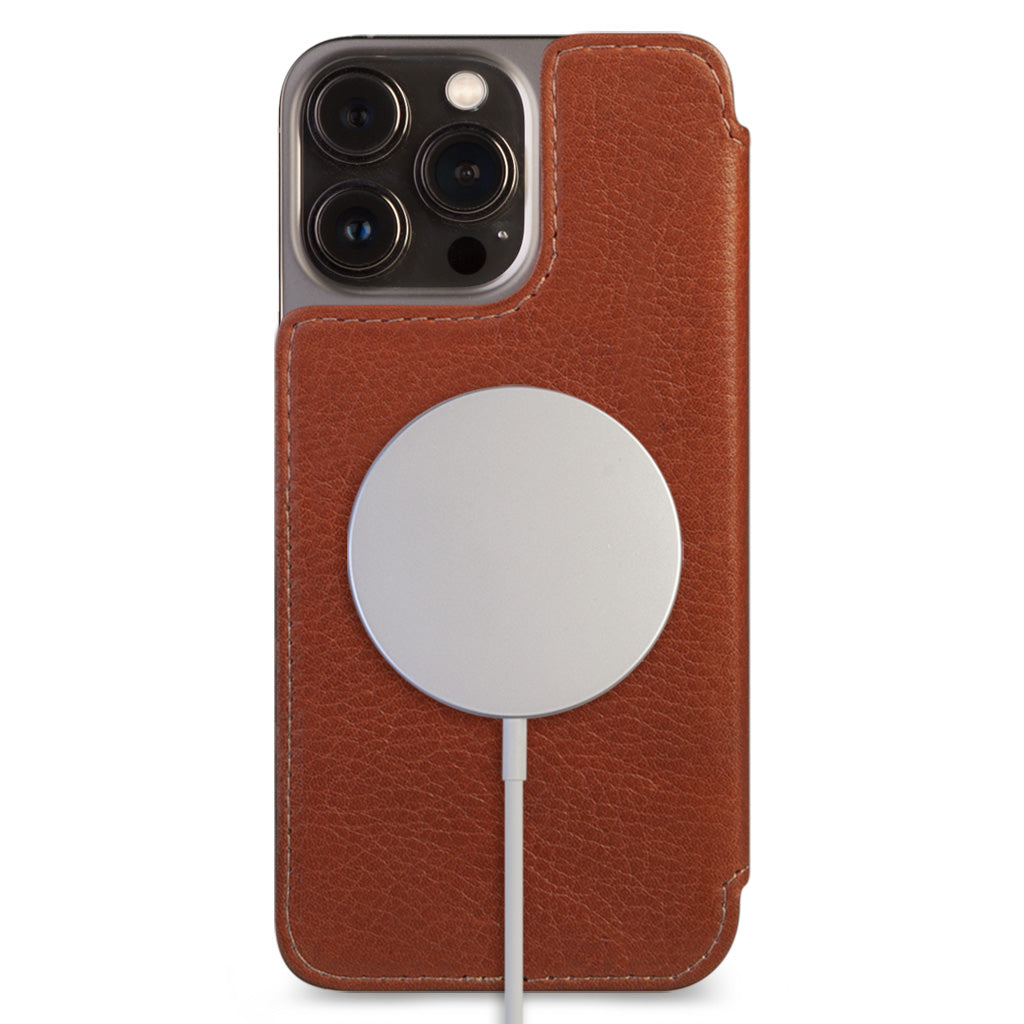 Nuova Pelle iPhone 13 Pro Max leather case with MagSafe - Vaja