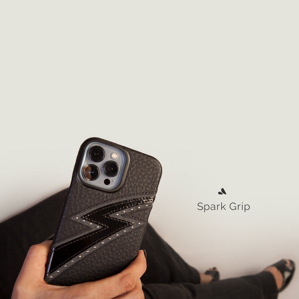 Grip iPhone 13 Pro leather case - Vaja