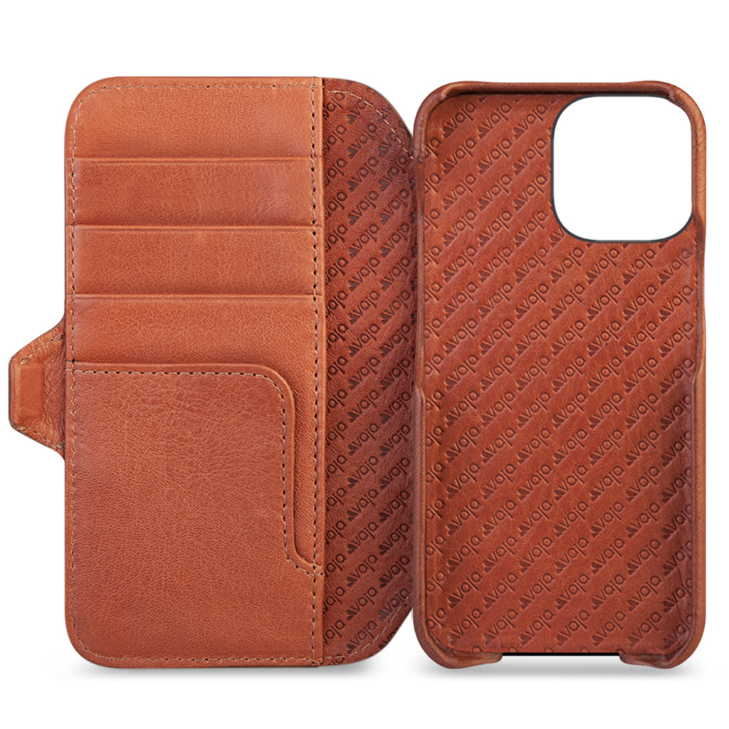 Wallet iPhone 13 Pro MagSafe leather case - Vaja