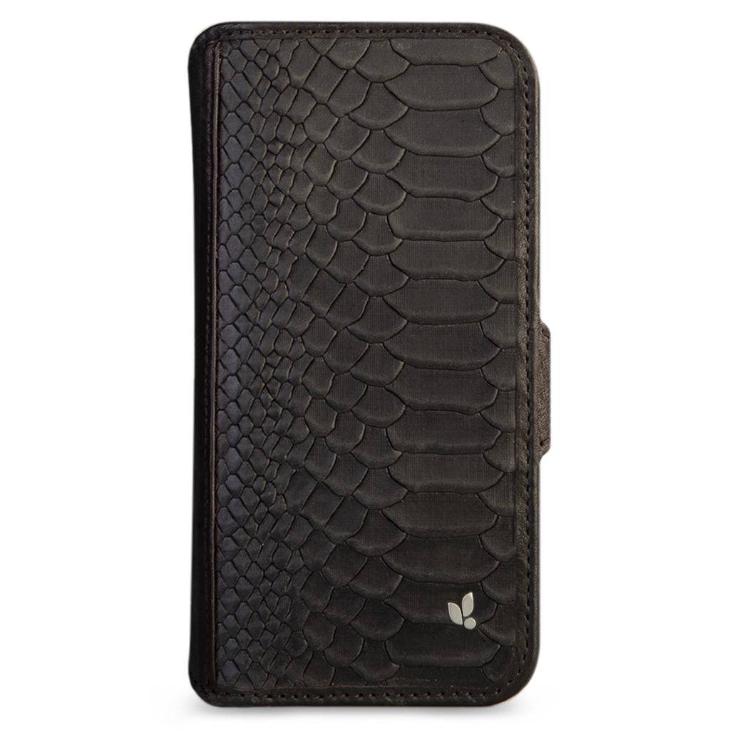 iPhone 14 Pro Max leather cases collection by Vaja