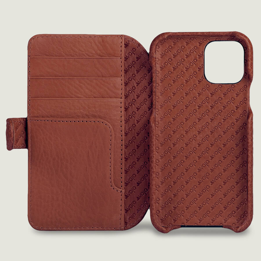iPhone 11 Wallet leather case with magnetic closure - Vaja