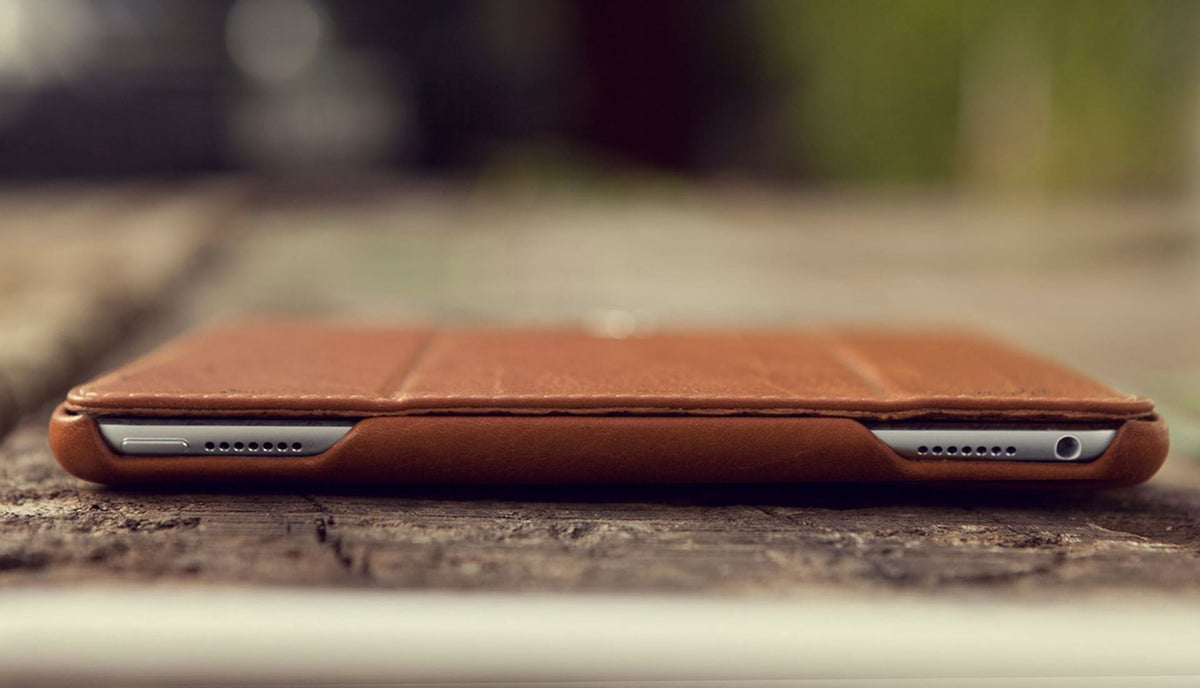 iPad Pro 9.7&#39;&#39; Detachable Libretto Leather Case - Vaja