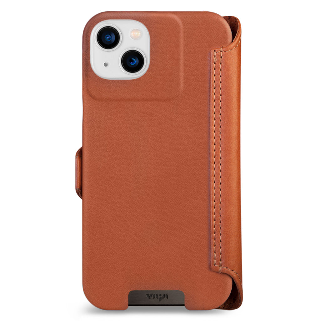 Customize your iPhone 15 Pro Max leather case - Vaja