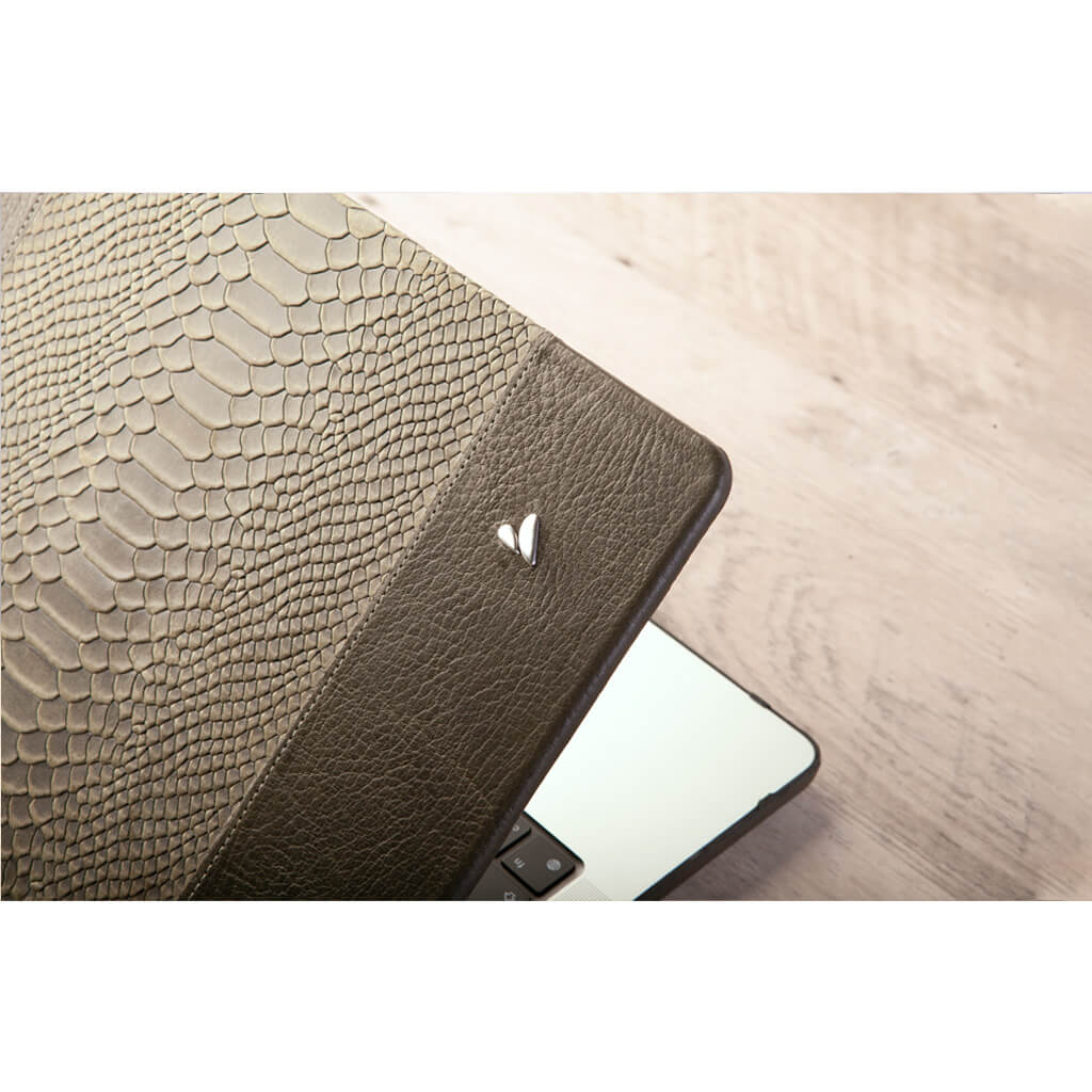 Kobra MacBook Pro 16” M3 Leather Suit (2023) - Vaja